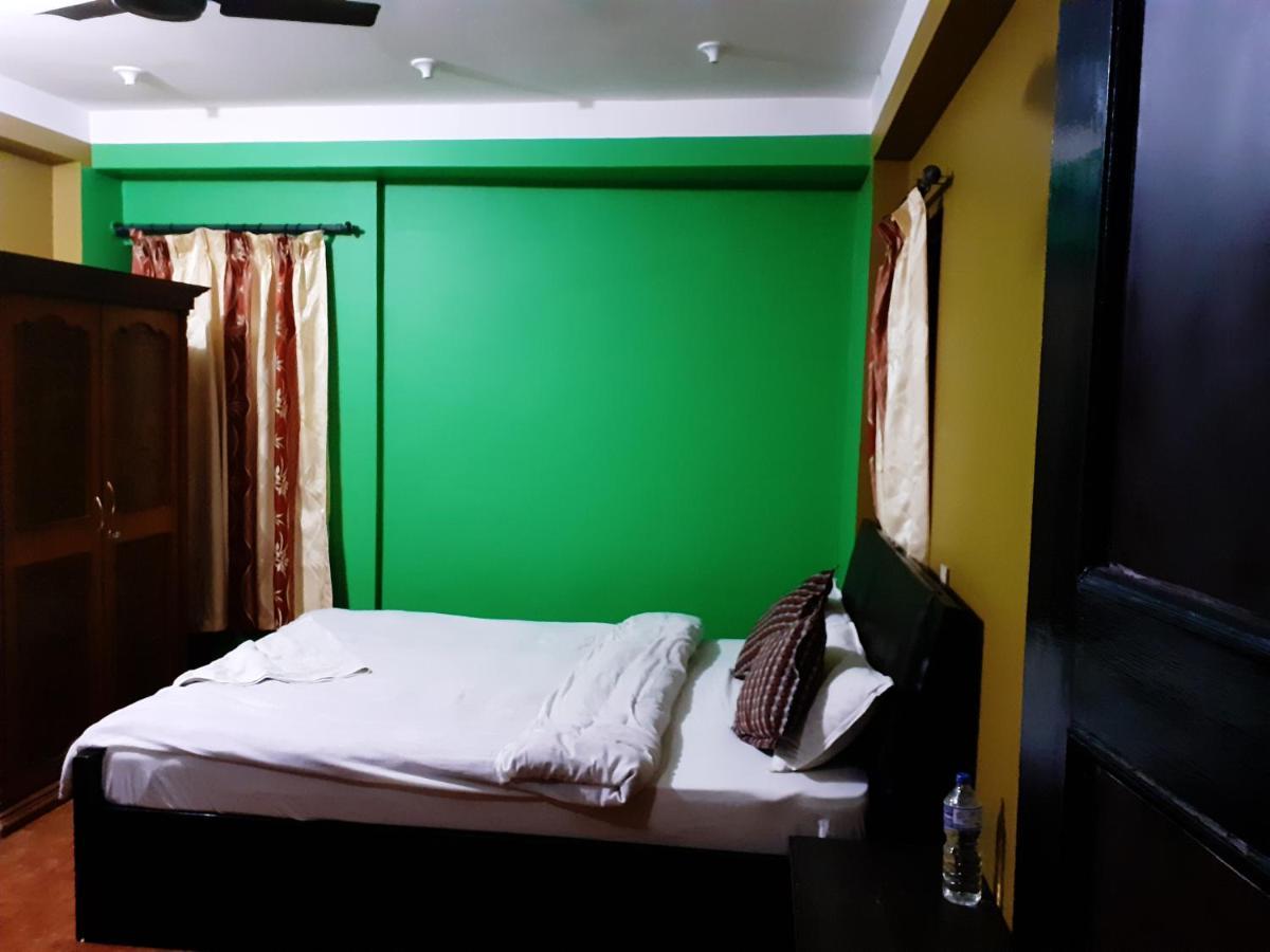 Ambience House Hotel Lalitpur Exterior photo